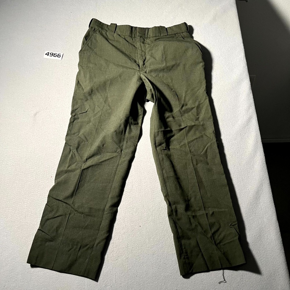 VF Imagewear Dress Pants Mens 35 Olive Green Flat Front Straight Leg Formal